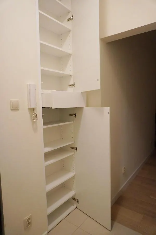 Apartment Apartament Centrum Kamienica! Nowy! Wi-Fi, Smart Tv Warsaw
